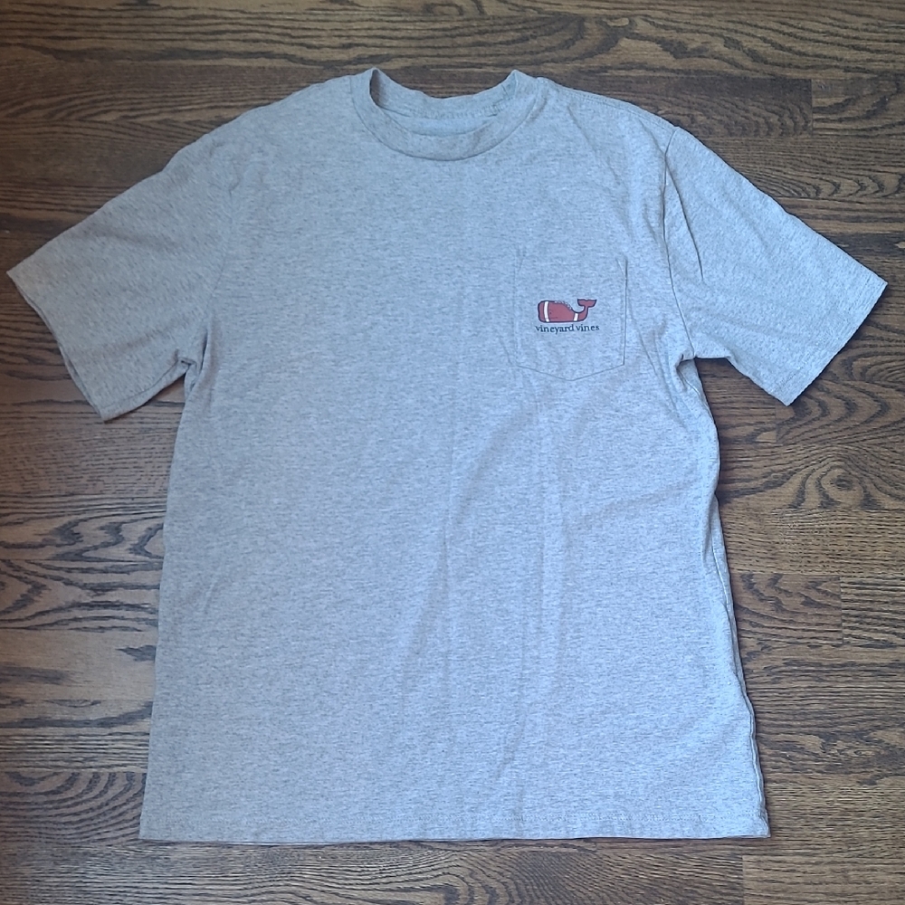 Vineyard Vines Youth XL Heather Gray Tee with Football Whale Logo